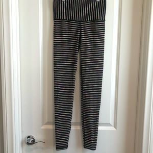 Ivivva Rythmic Rainbow Striped Leggings Sz 12